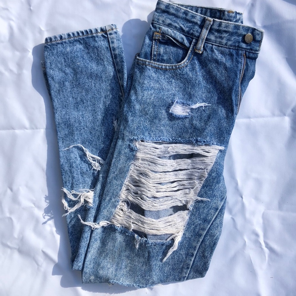 High Waisted Jean